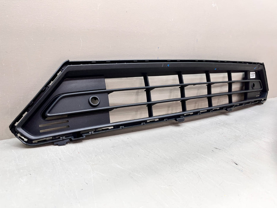 2022-2027 VOLVO FRONT LOWER BUMPER GRILLE OEM 32136098