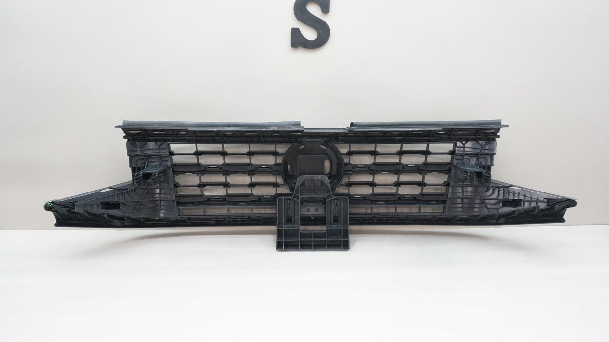 2020-2023 VOLKSWAGEN ATLAS FRONT UPPER RADIATOR GRILLE OEM 3CM853653