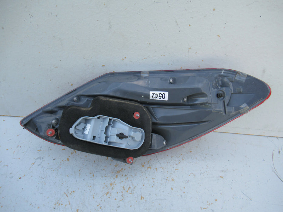 2015 2016 2017 2018 MERCEDES BENZ C CLASS W205 LED TAIL LIGHT LAMP OEM