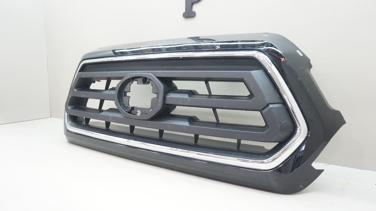 2016-2023 TOYOTA TACOMA FRONT BUMPER RADIATOR GRILLE OEM
