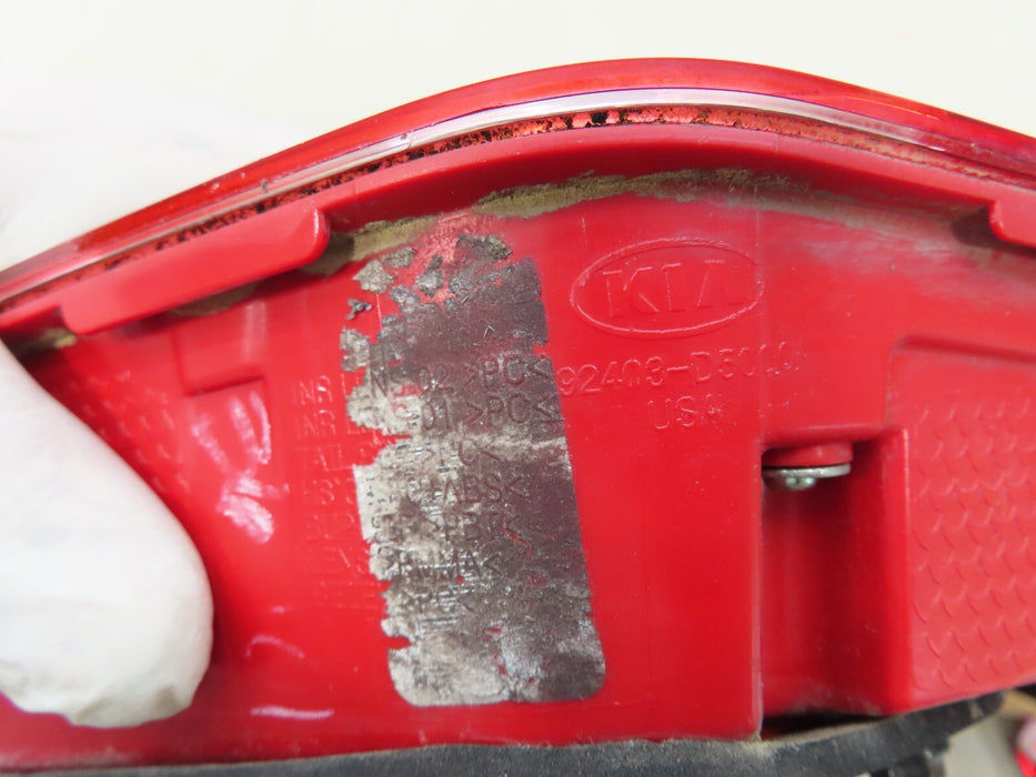2016-2018 KIA OPTIMA REAR LEFT SIDE INNER TAIL LIGHT STOP LAMP OEM 92403-D5000