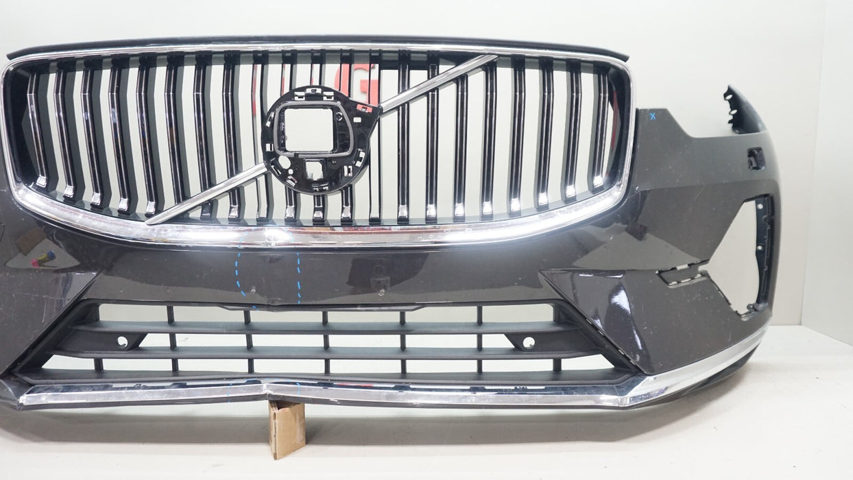2018-2020 VOLVO XC60 FRONT BUMPER COVER PANEL OEM 32234928