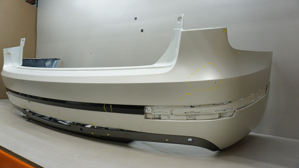 2017-2020 BENTLEY BENTAYGA REAR BUMPER COVER OEM 36A807301 17 18 19 20