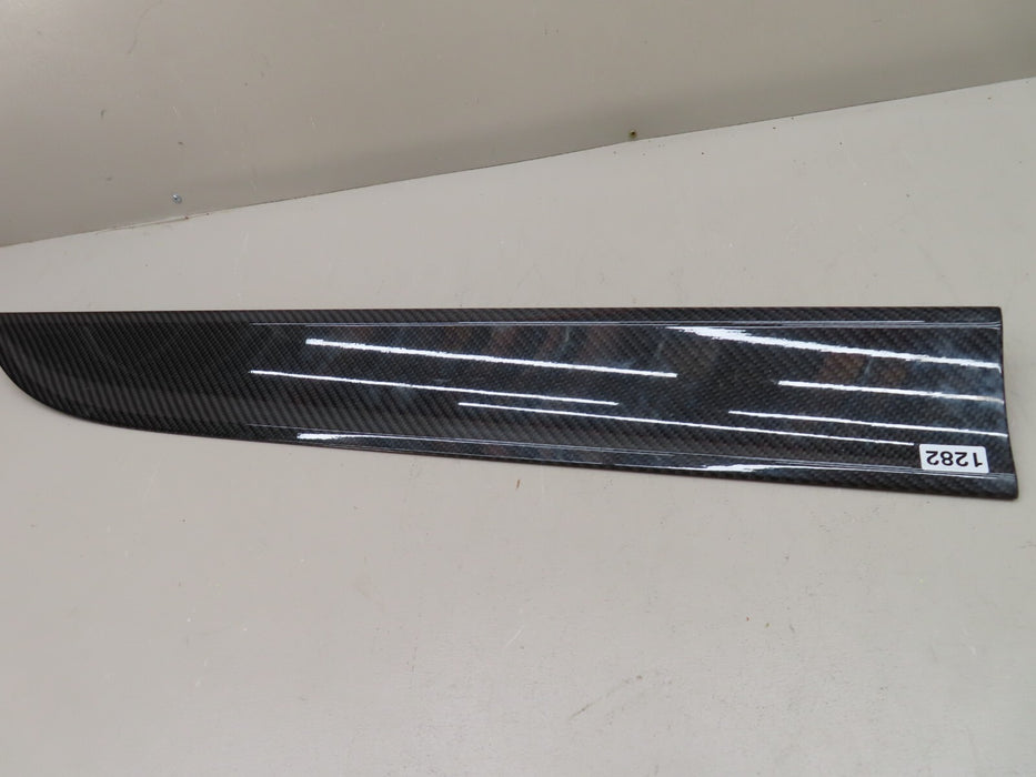 2017-2020 PORSCHE MACAN FRONT RIGHT PASSENGER SIDE DOOR MOLDING TRIM OEM