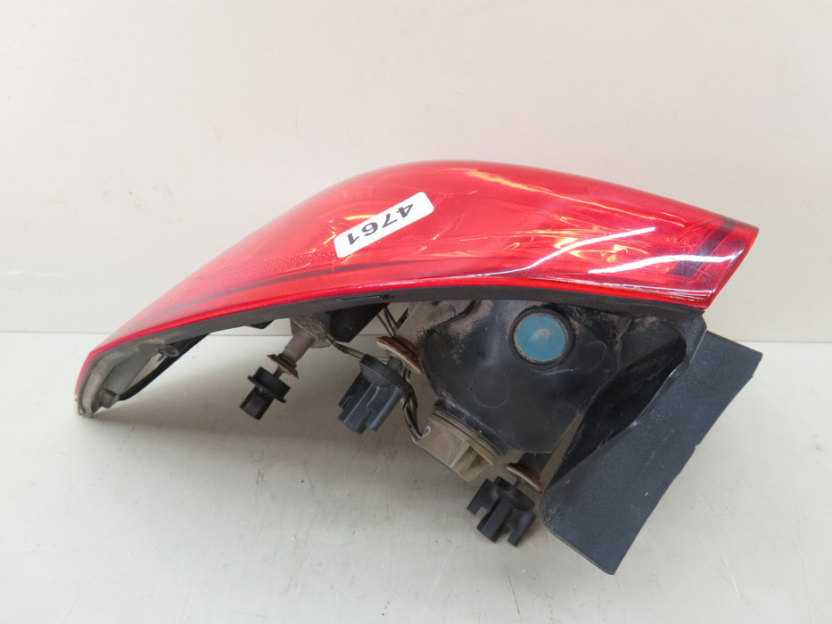2006-2013 CHEVROLET IMPALA REAR RIGHT PASSENGER SIDE TAIL LIGHT OEM