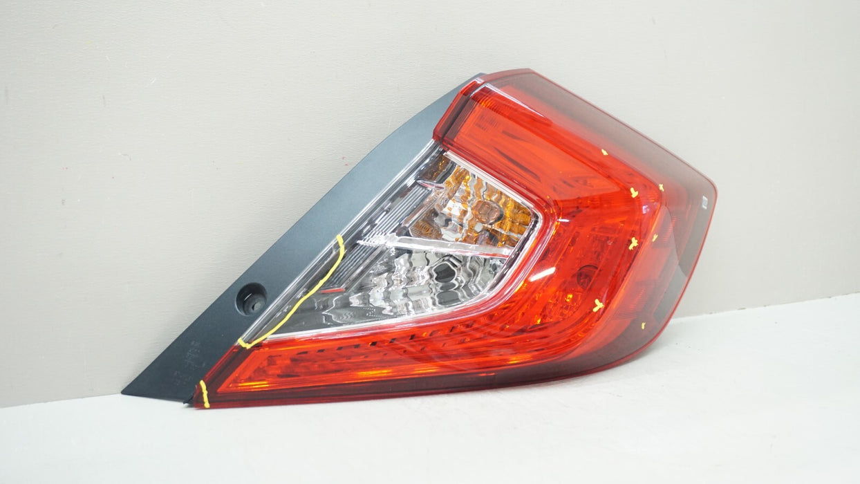 2016-2021 HONDA CIVIC SEDAN REAR RH RIGHT PASSENGER SIDE TAIL LIGHT OEM