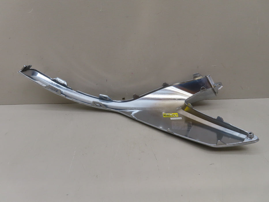 2021-2023 HYUNDAI SANTA FE FRONT RIGHT PASSENGER SIDE SKID PLATE OEM 86579-S2600