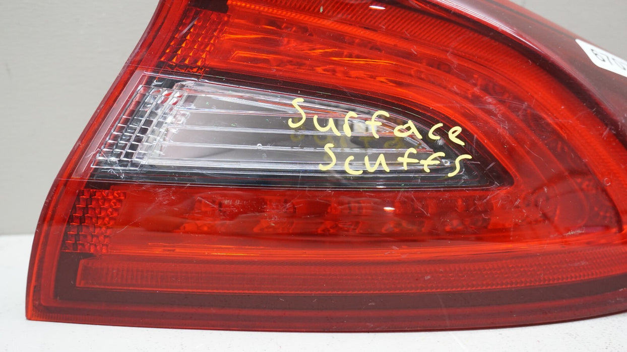2017-2019 HYUNDAI IONIQ REAR RIGHT PASSENGER SIDE TAIL LIGHT OEM 17 18 19