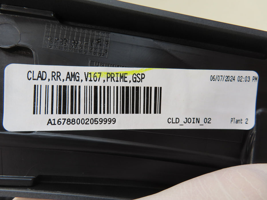 2020-2023 MERCEDES-BENZ GLE CLASS REAR RIGHT PASSENGER SIDE WHEEL ARCH OUTER OEM