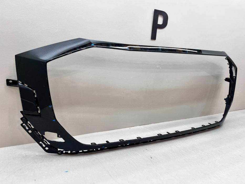 2019-2023 AUDI Q8 FRONT UPPER RADIATOR GRILLE SURROUND TRIM OEM 4M8 807 725