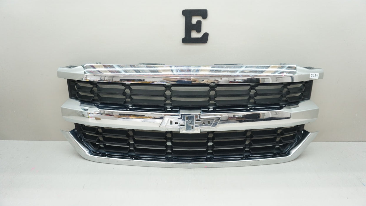 2016-2018 CHEVROLET SILVERADO 1500 LTZ FRONT RADIATOR GRILLE OEM 23383604