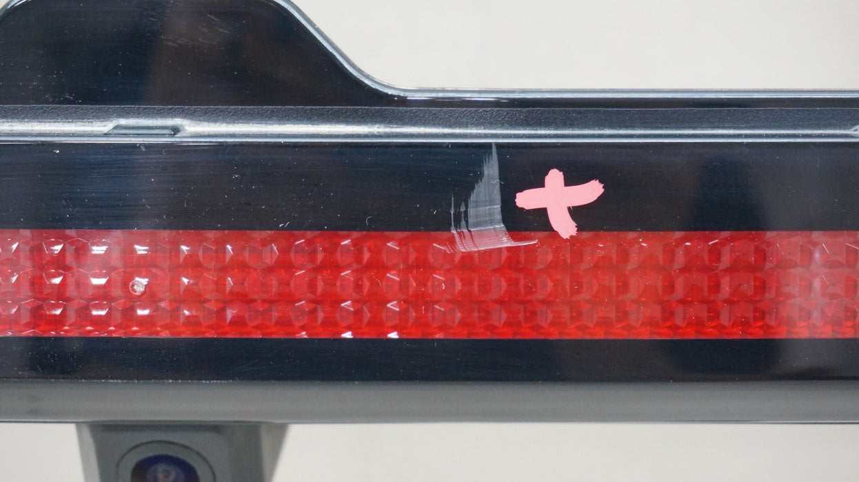 2022-2024 HYUNDAI TUCSON REAR CENTER LED TAIL LIGHT OEM