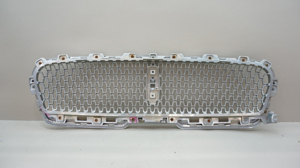 2017-2019 LINCOLN CONTINENTAL FRONT BUMPER RADIATOR GRILLE OEM
