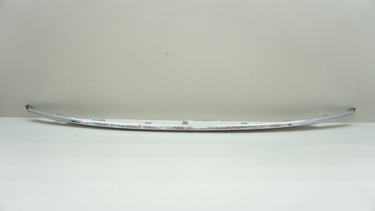 2014-2020 DODGE DURANGO FRONT BUMPER CENTER MOLDING TRIM CHROME 05113729AB OEM