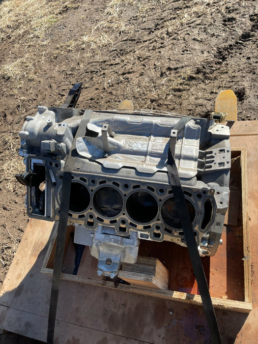 2016-2018 ASTON MARTIN VANTAGE 4.0 MOTOR BLOCK  BI TURBO