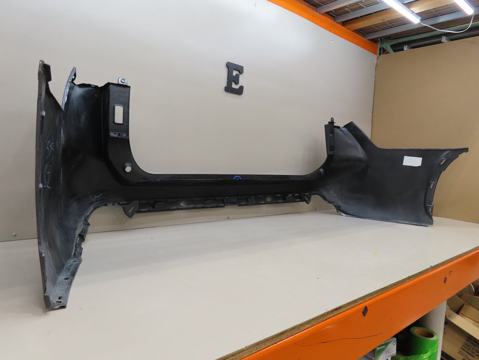 2020 2021  TOYOTA HIGHLANDER REAR BUMPER COVER OEM 52159-0E170