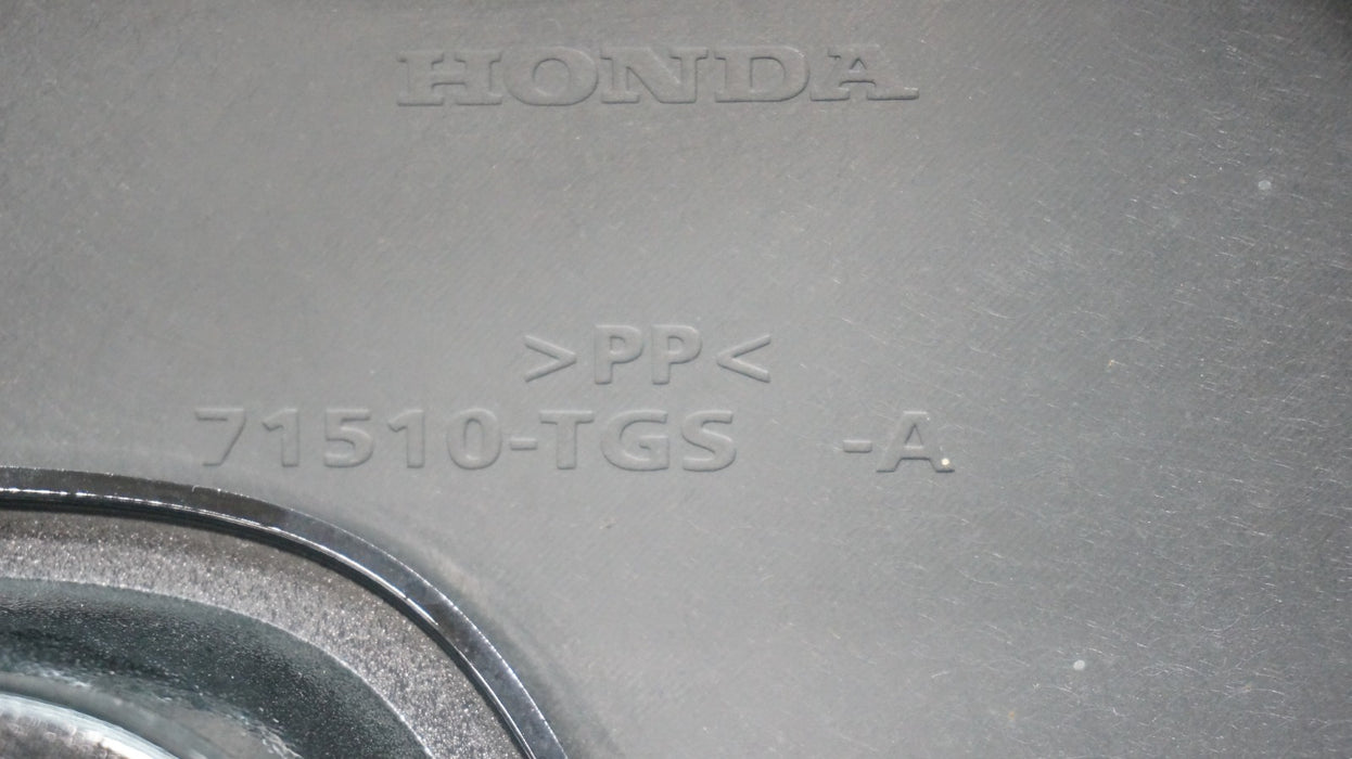 2019-2020 HONDA PASSPORT REAR LOWER BUMPER COVER PANEL OEM 71510-TGS-A