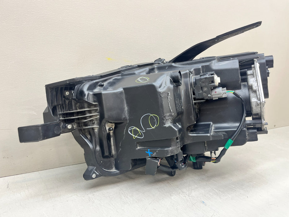 2020-2023 MAZDA CX-30 LED RIGHT PASSENGER NON-ADAPTIVE HEADLIGHT OEM