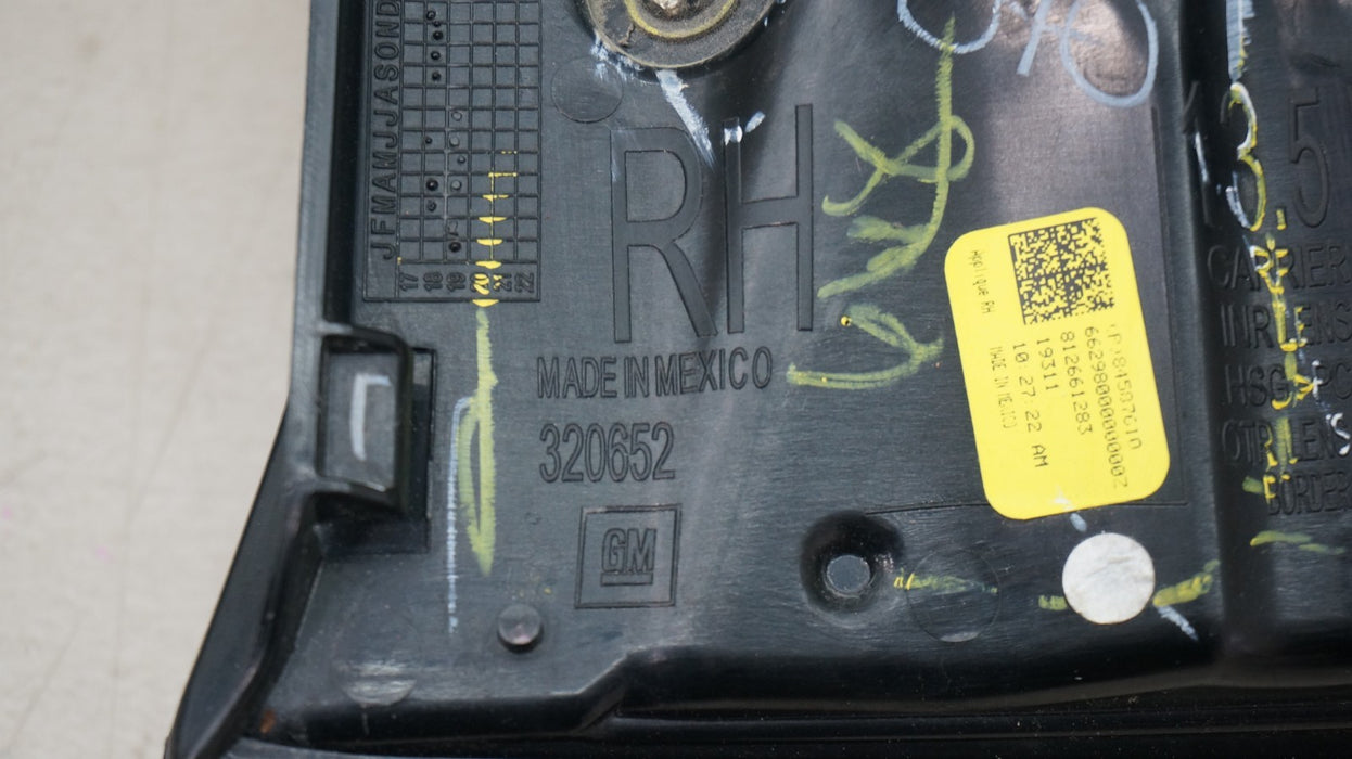 2019-2022 CHEVROLET BLAZER REAR RIGHT PASSENGER SIDE INNER TAIL LIGHT OEM