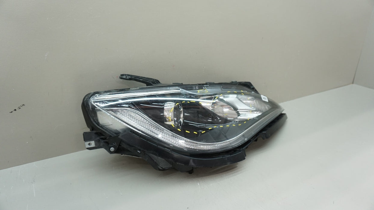 2017-2022 CHRYSLER PACIFICA FRONT RH RIGHT PASSENGER SIDE XENON HEADLIGHT OEM