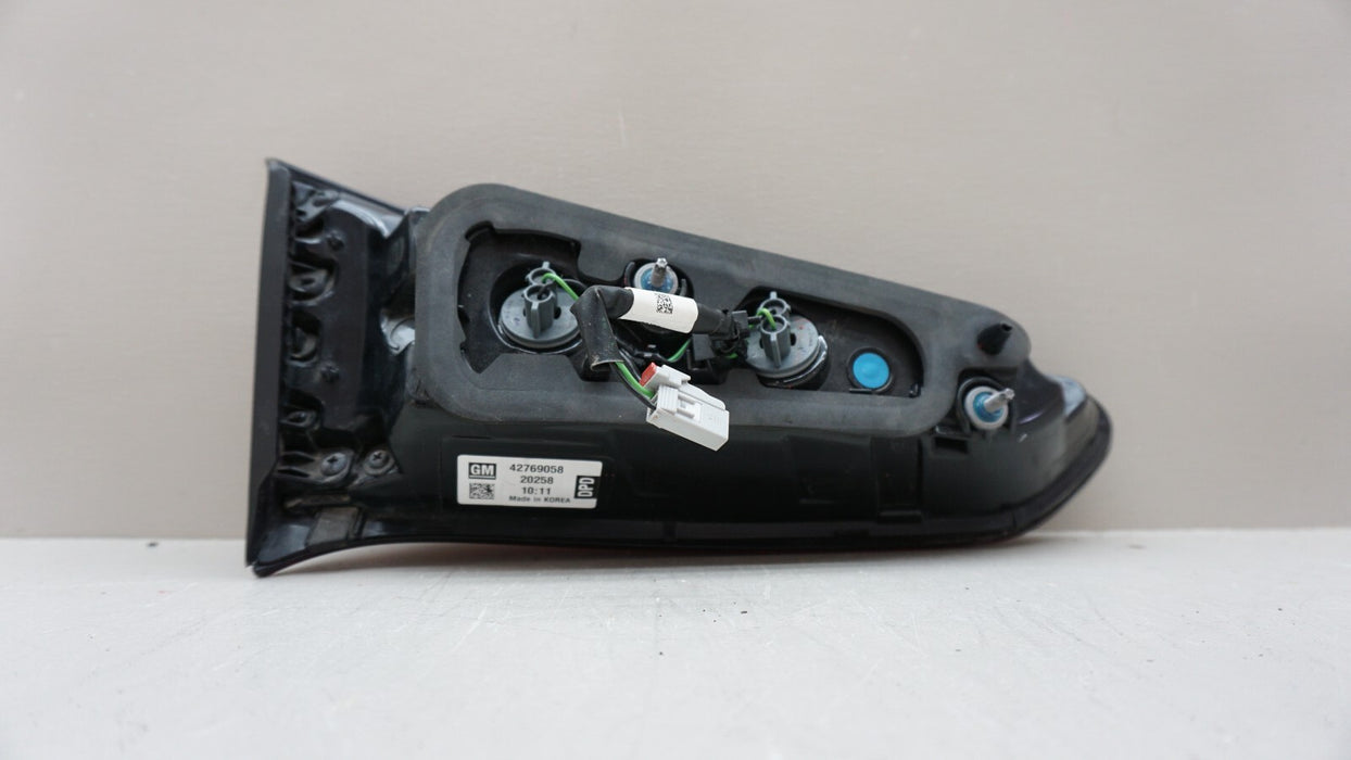 2020-2022 BUICK ENCORE GX REAR RIGHT PASSENGER SIDE INNER TAIL LIGHT OEM 21