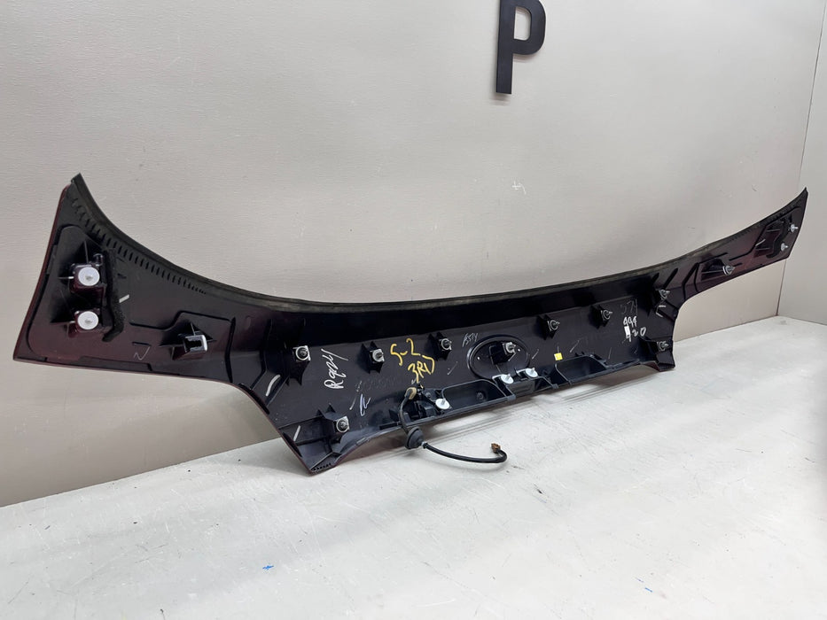2015-2019 SUBARU OUTBACK REAR TAILGATE FINISH PANEL OEM C120100280