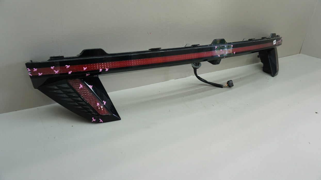 2022-2023 HYUNDAI TUCSON REAR CENTER TAIL LIGHT LAMP LED W/ CAMERA OEM 92403-CW