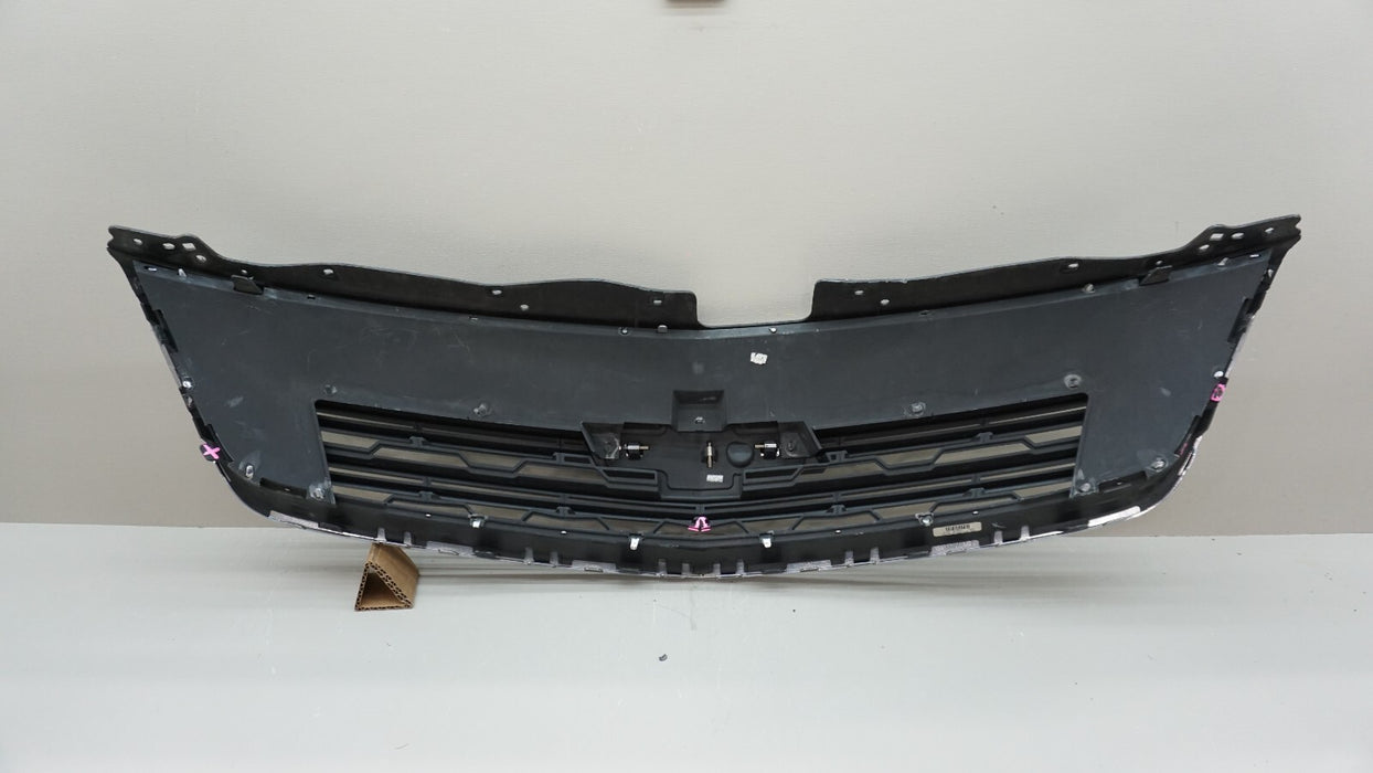 2013-2017 CHEVROLET TRAVERSE FRONT UPPER MAIN GRILLE 20983790 OEM 13 14 15 16 17