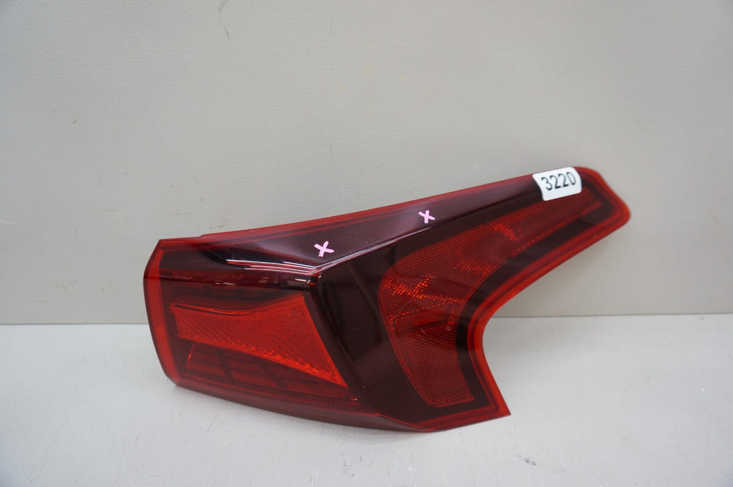 2019-2020 HYUNDAI SANTA FE REAR RIGHT PASSENGER SIDE TAIL LIGHT OEM