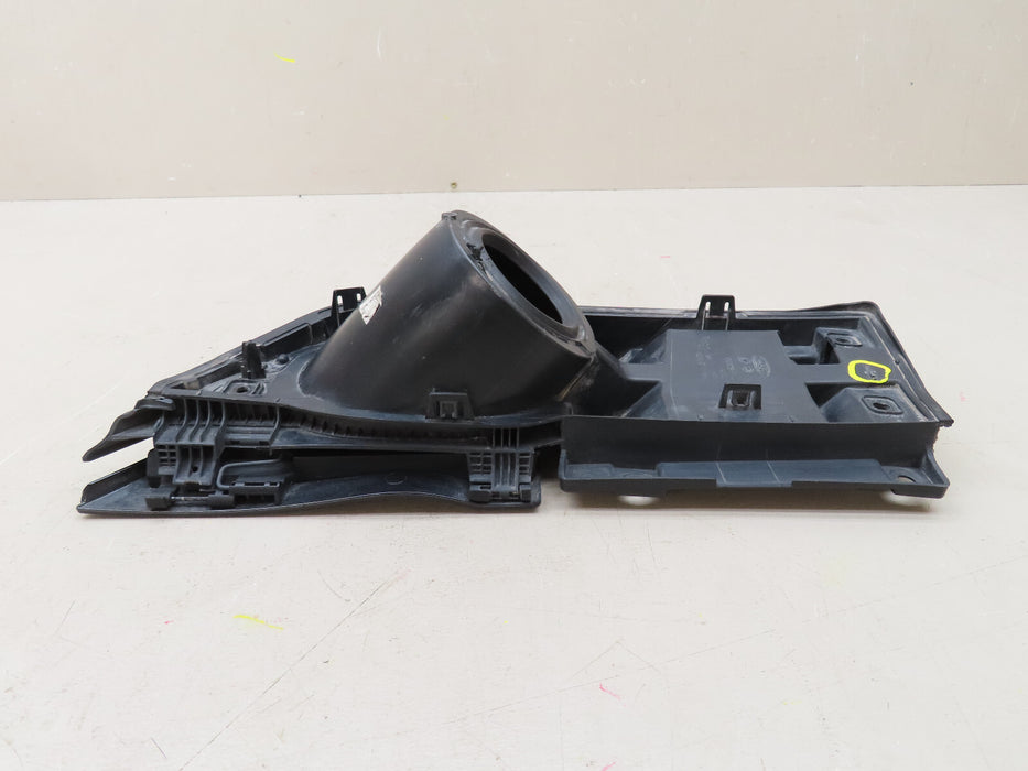 2015-2023 FORD TRANSIT 150 250 350 REAR GAS FILLER HOUSING POCKET W/HINGE OEM