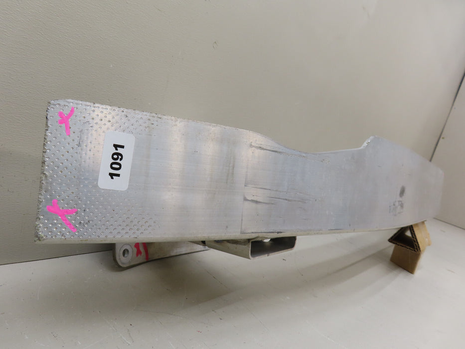 2014-2018 JEEP CHEROKEE REAR REINFORCEMENT IMPACT BAR OEM
