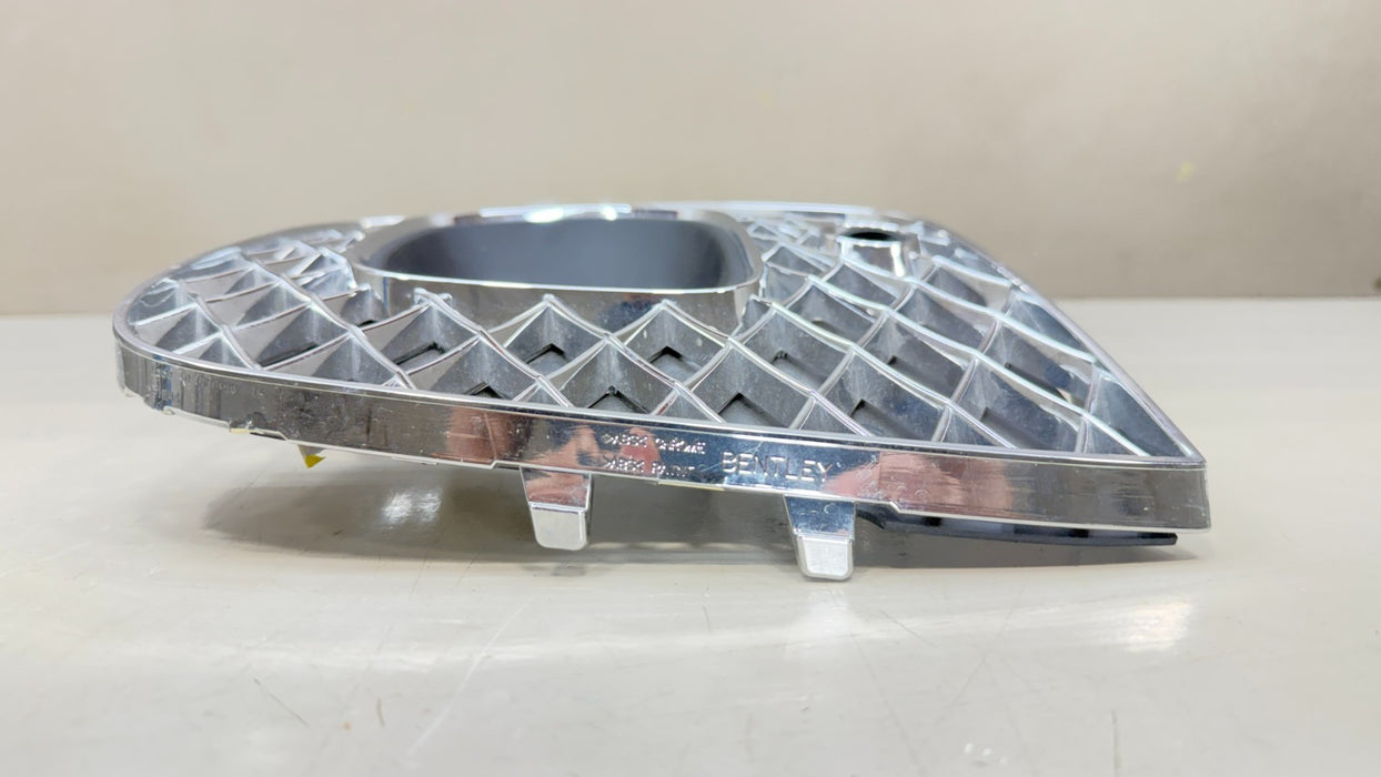 2021-2024 BENTLEY BENTAYGA FRONT RIGHT RH BUMPER CHROME GRILLE OEM 36A.807.682.J