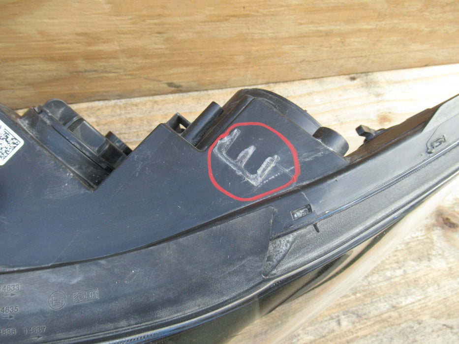 2017-2018 HYUNDAI ELANTRA LEFT DRIVER SIDE HALOGEN HEADLIGHT HEADLAMP OEM
