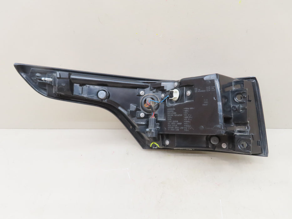 2014-2017 Land Rover Range Rover Sport RH RIGHT LED TAIL LIGHT LAMP OEM