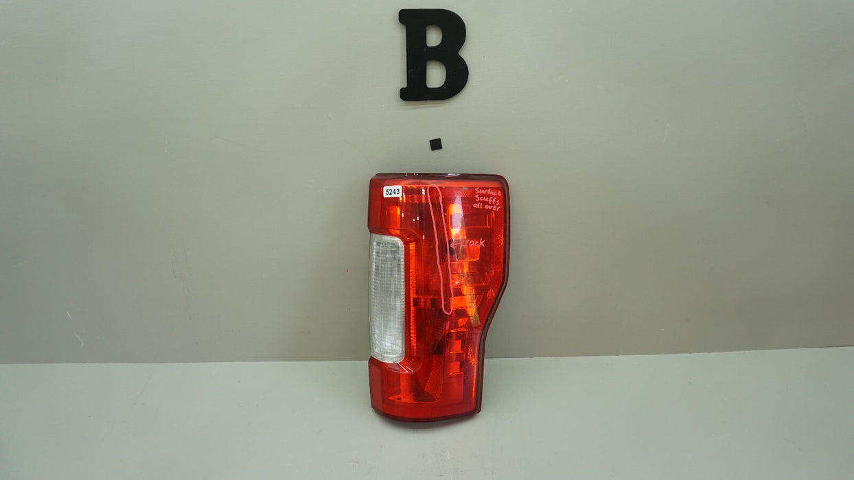 2017-2019 FORD F250 F350 REAR RIGHT TAILLIGHT HALOGEN P#HC3B-13B504-AD OEM