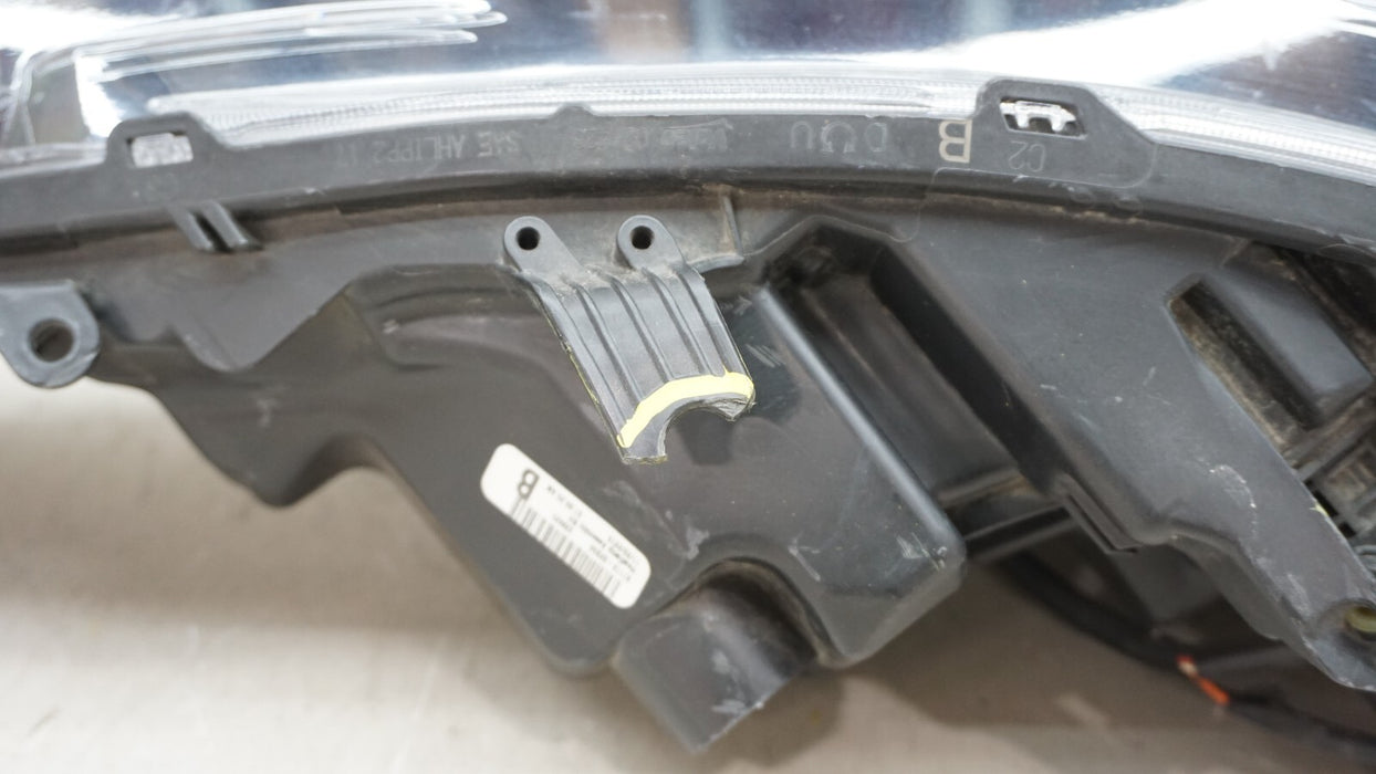 2020-2022 TOYOTA COROLLA FRONT RH RIGHT PASSENGER SIDE HEADLIGHT OEM