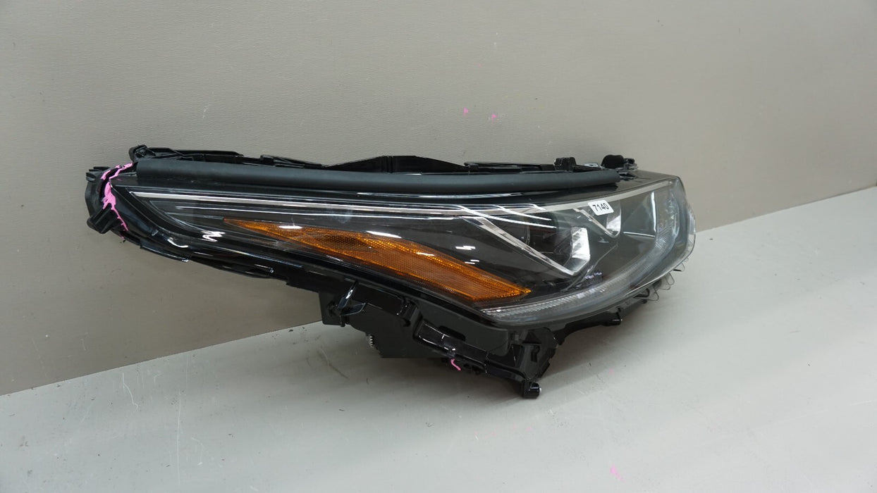2020-2022 TOYOTA HIGHLANDER FRONT RH RIGHT PASSENGER SIDE HEADLIGHT OEM