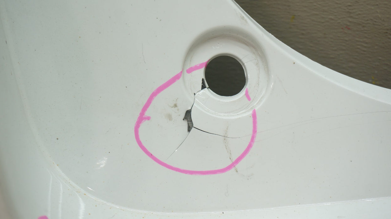 2021-2024 CHEVROLET TRAILBLAZER REAR LEFT DRIVER SIDE BUMPER CAP OEM 42620486