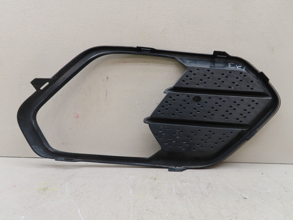 2017-2019 FORD ESCAPE FRONT LEFT DRIVER SIDE FOG LIGHT BEZEL COVER OEM