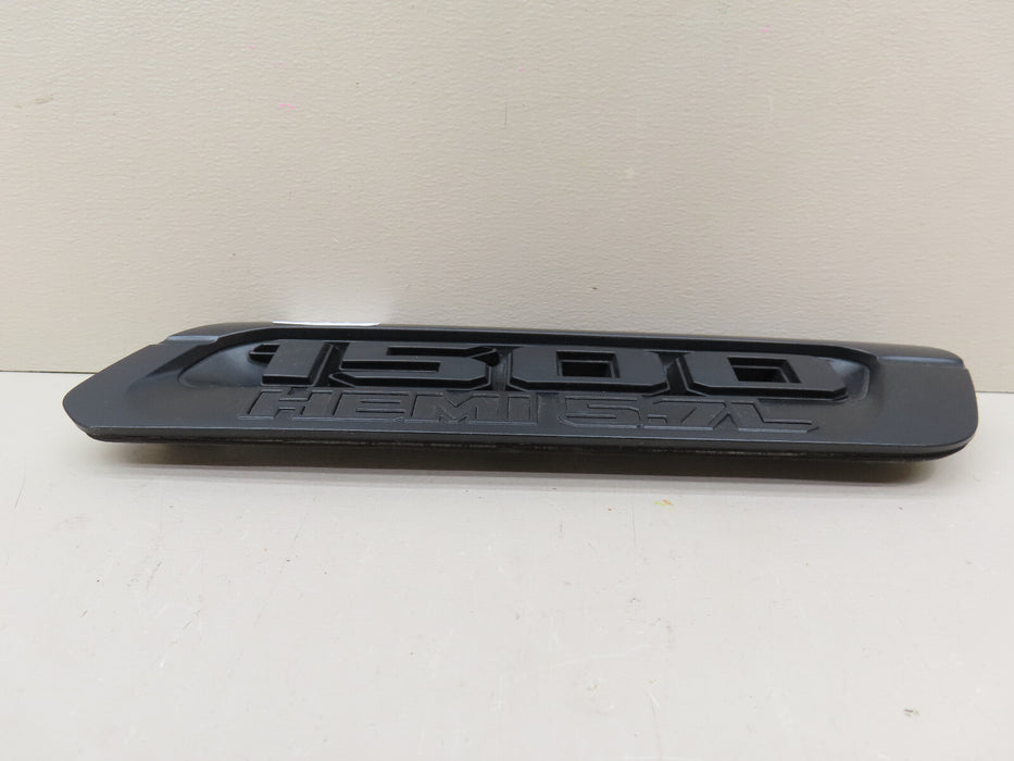 2019-20 RAM 1500 DT RIGHT HOOD BEZEL BLACK HEMI 5.7 OEM 61698 877AA