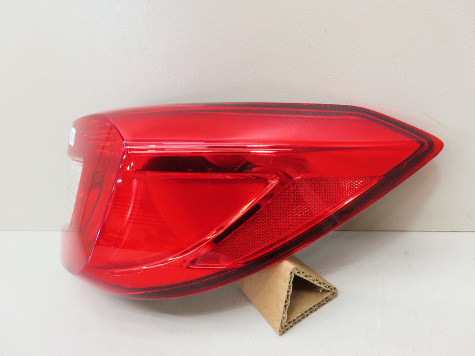 2018-2022 HONDA ACCORD REAR RIGHT PASSENGER SIDE TAIL LIGHT OUTER CAPA