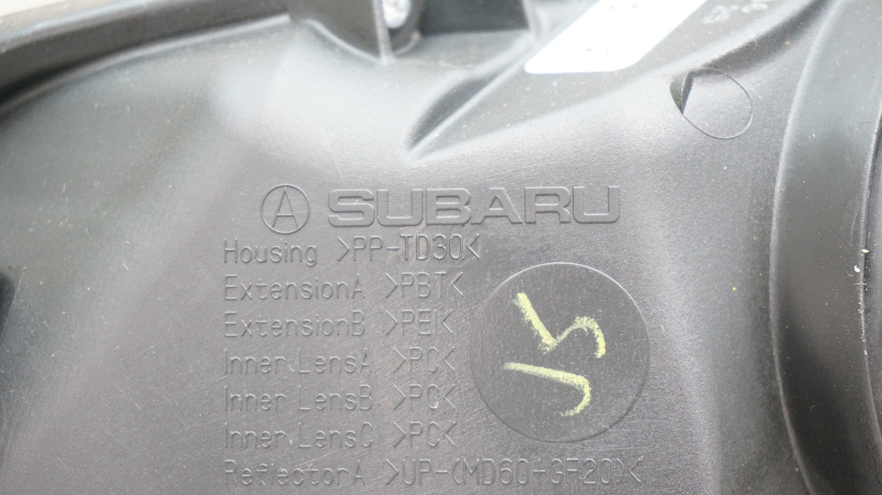 2015-2017 SUBARU LEGACY / OUTBACK FRONT RIGHT SIDE HALOGEN HEADLIGHT OEM