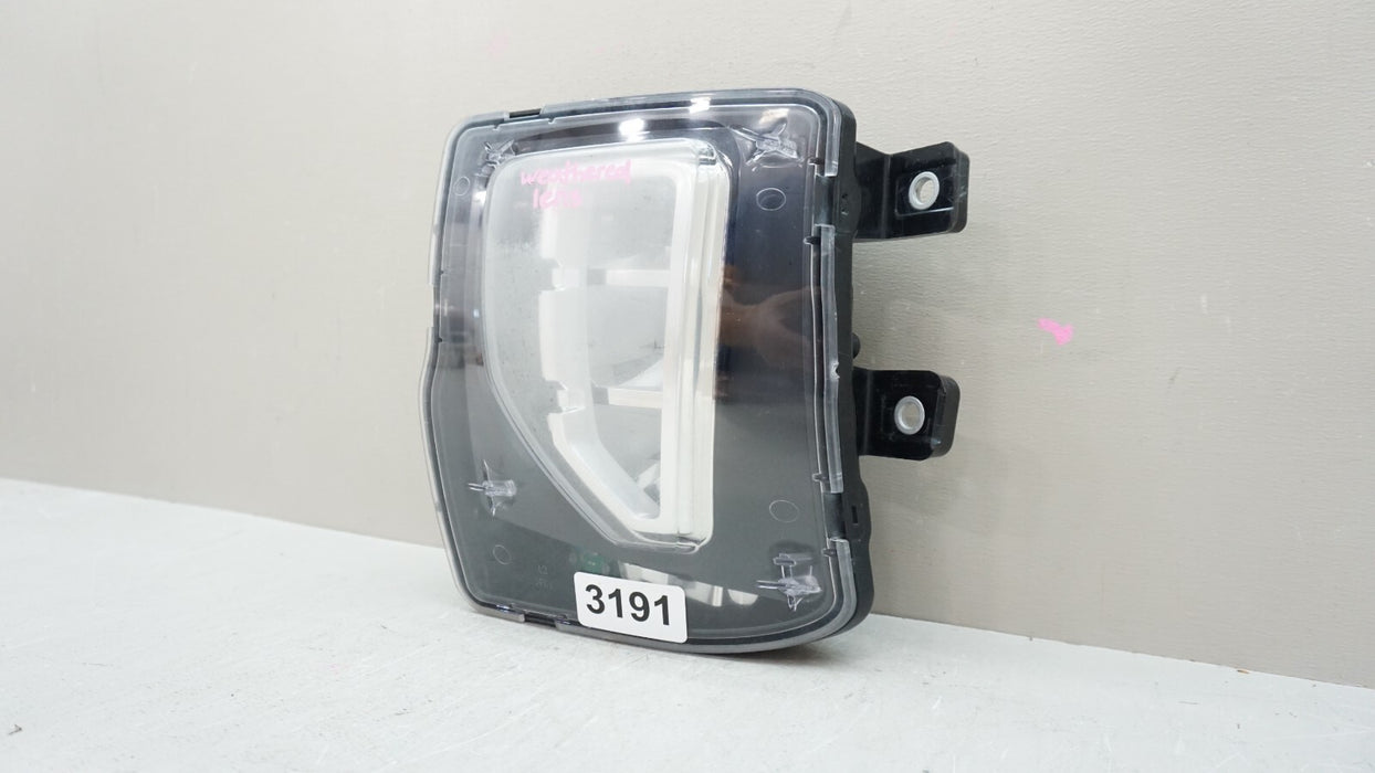 2016-2018 CHEVROLET SILVERADO 1500 FRONT LH LEFT DRIVER SIDE FOG LIGHT LAMP OEM
