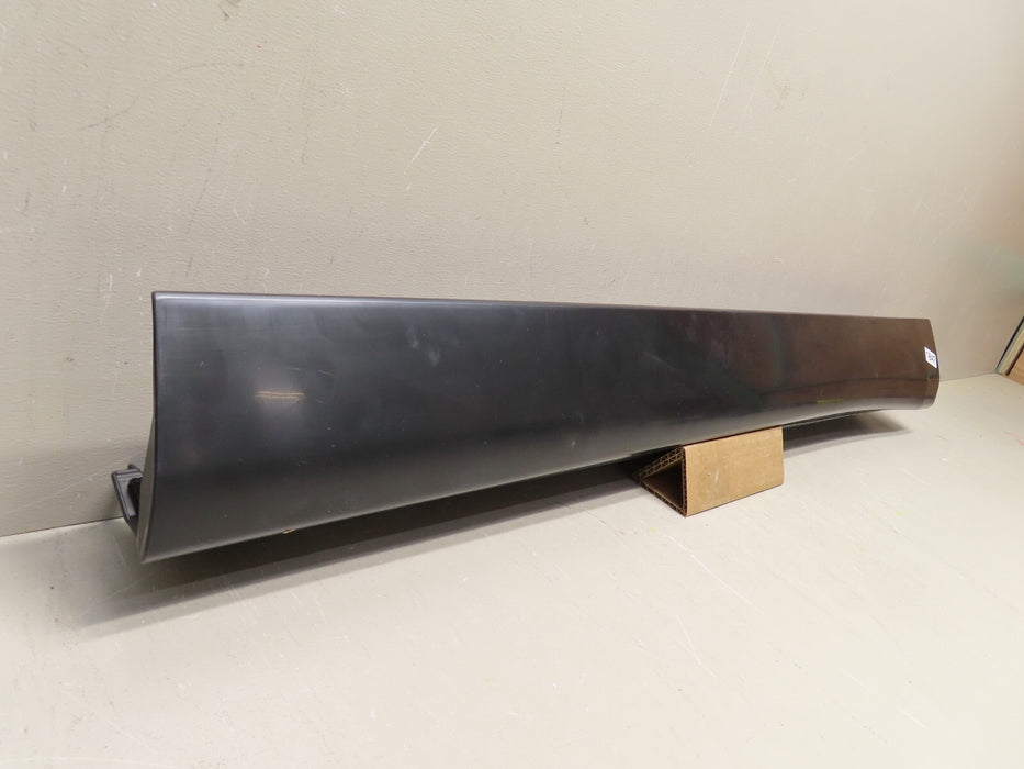 2015-2019 TOYOTA HIGHLANDER FRONT RIGHT LOWER DOOR MOLDING OEM 75071-0E905
