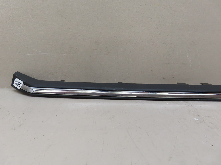 2023-2025 FORD ESCAPE ST-LINE HYBRID FRONT UPPER GRILLE MOLDING OEM
