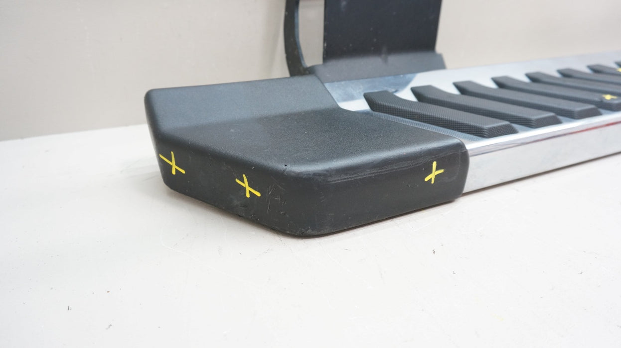 2015-2020 FORD F-150 LEFT DRIVER SIDE RUNNING BOARD NERF BAR OEM FL3Z-16451