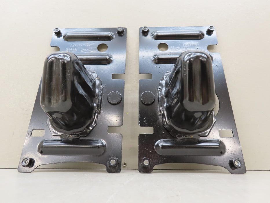 2019-2024 RAM 1500 FRONT BUMPER RIGHT & LEFT BRACKET KIT OEM MOPAR 68404042AA