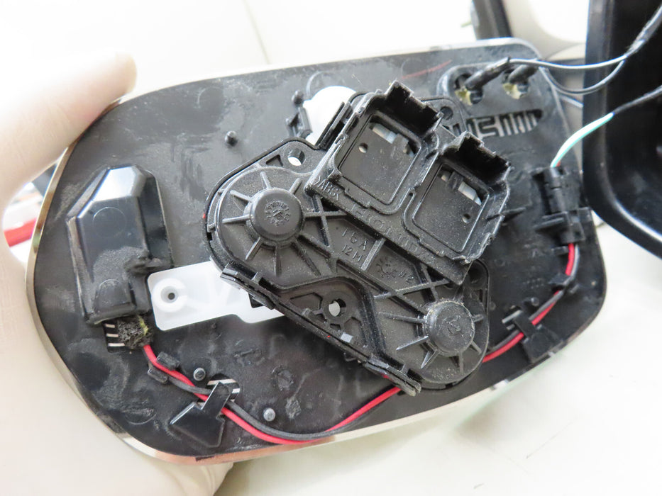 2017-2022 HONDA CR-V RIGHT PASSENGER SIDE VIEW MIRROR W/ TURN SIGNAL OEM
