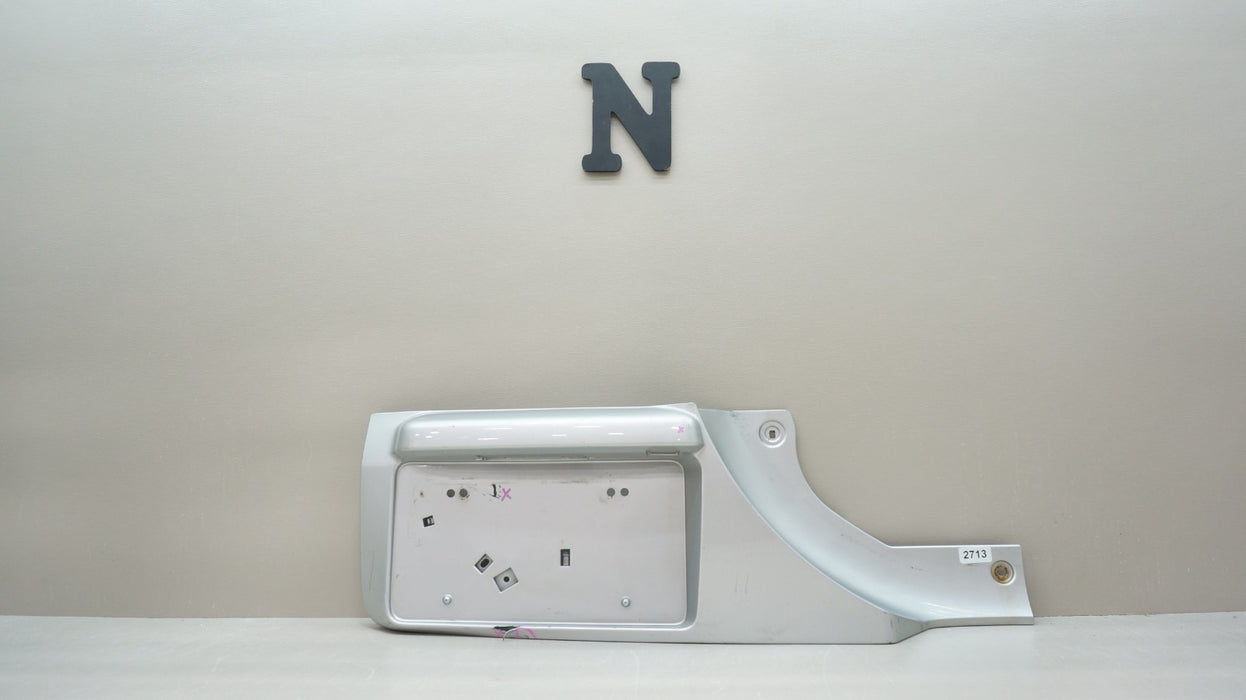 2009-2011 TOYOTA RAV4 REAR LICENSE PLATE TRUNK ASSEMBLY MOLDING OEM 76806-0R010