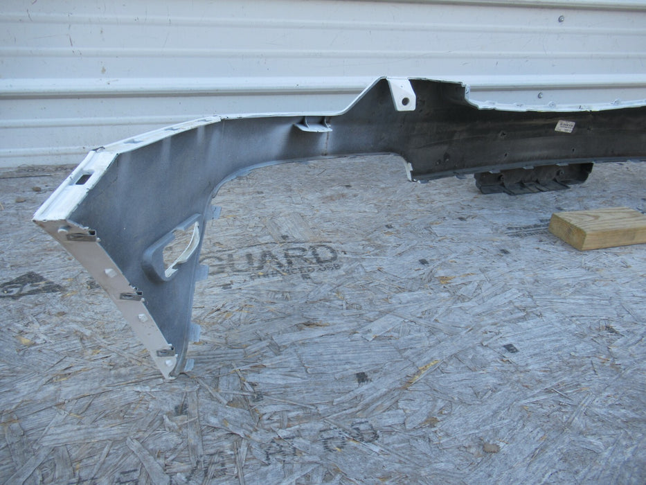 2007-2008 SATURN VUE FRONT UPPER BUMPER COVER PANEL WHITE PLASTIC FACTORY OEM